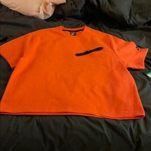 Nike XL Sportswear tech fleece short sleeve top